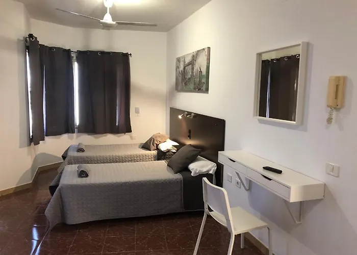 Pensión Tamonante *